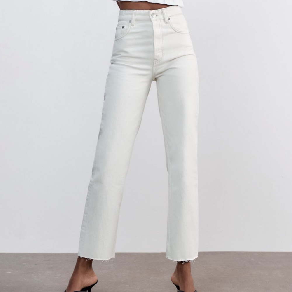 Zara Hi-rise straight leg jeans